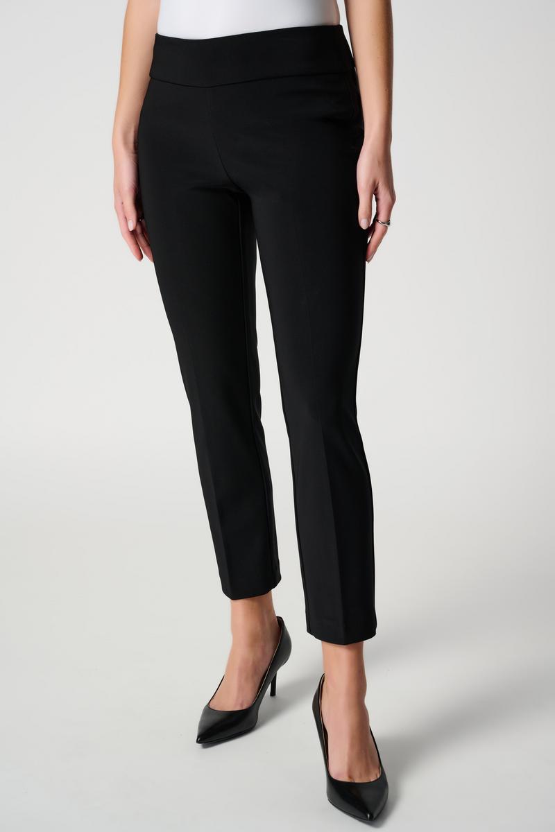 Classic Cropped Pull-On Pants