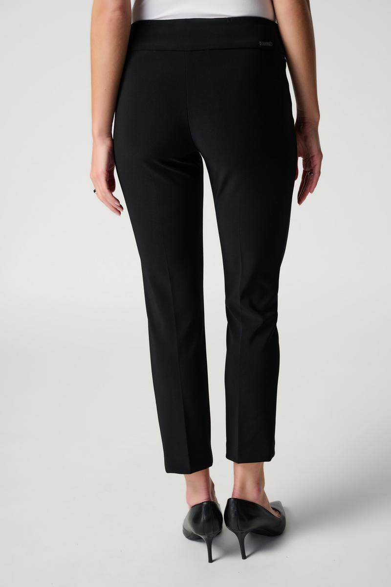 Classic Cropped Pull-On Pants